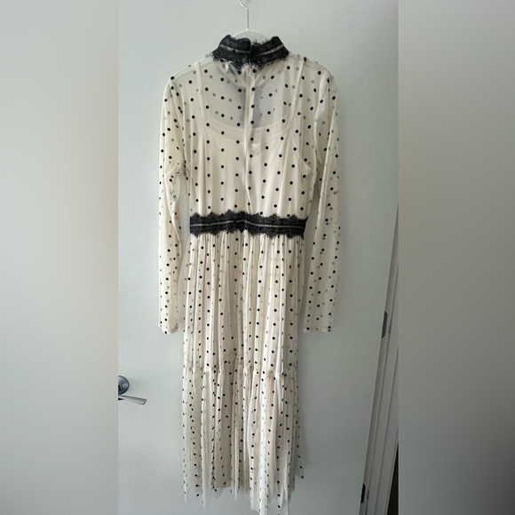 Long, cream, polka-dot, sheer maxi-dress with black lace detail in size US 8 - Picture 2 of 6